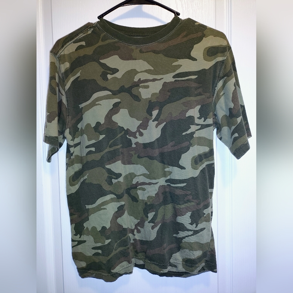 🎇 T-shirt